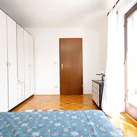 Zavalatica 9285a * Čara